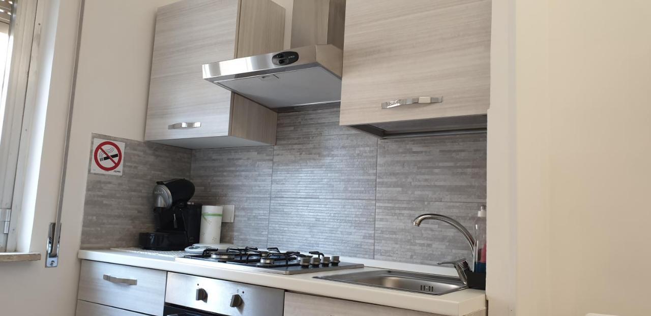Appartamento Roma Casa Vacanza Sea House Rome 50 Metri Dal Mare Lido di Ostia Eksteriør bilde