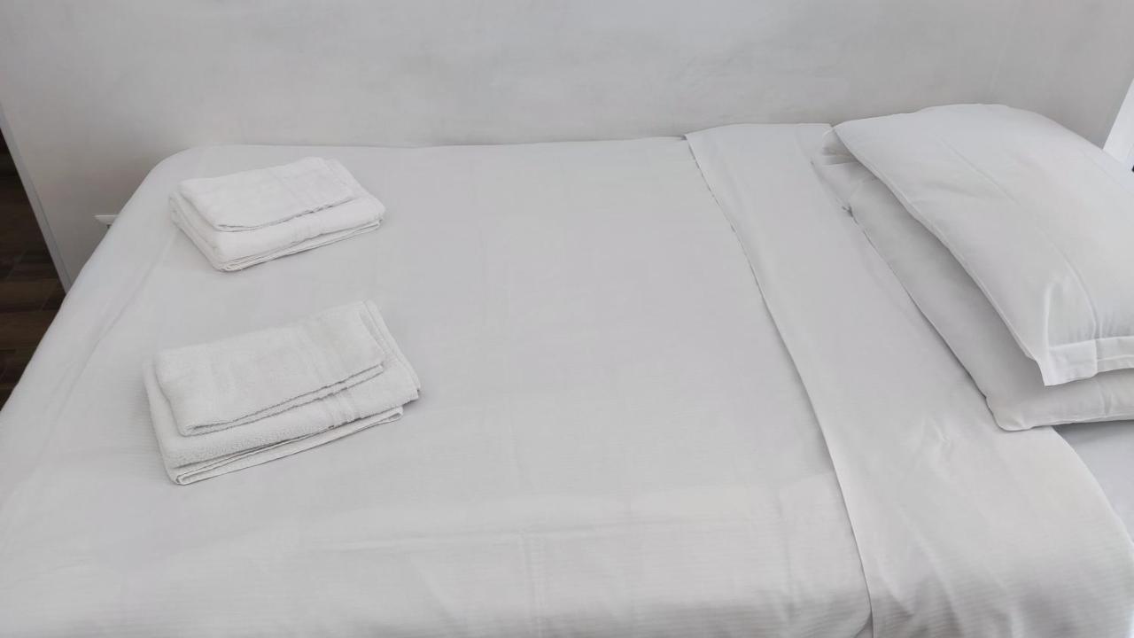 Appartamento Roma Casa Vacanza Sea House Rome 50 Metri Dal Mare Lido di Ostia Eksteriør bilde