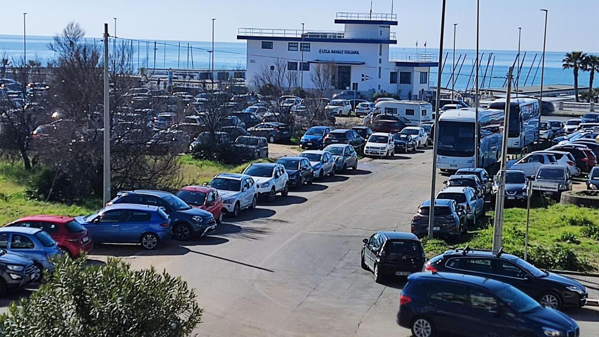 Appartamento Roma Casa Vacanza Sea House Rome 50 Metri Dal Mare Lido di Ostia Eksteriør bilde